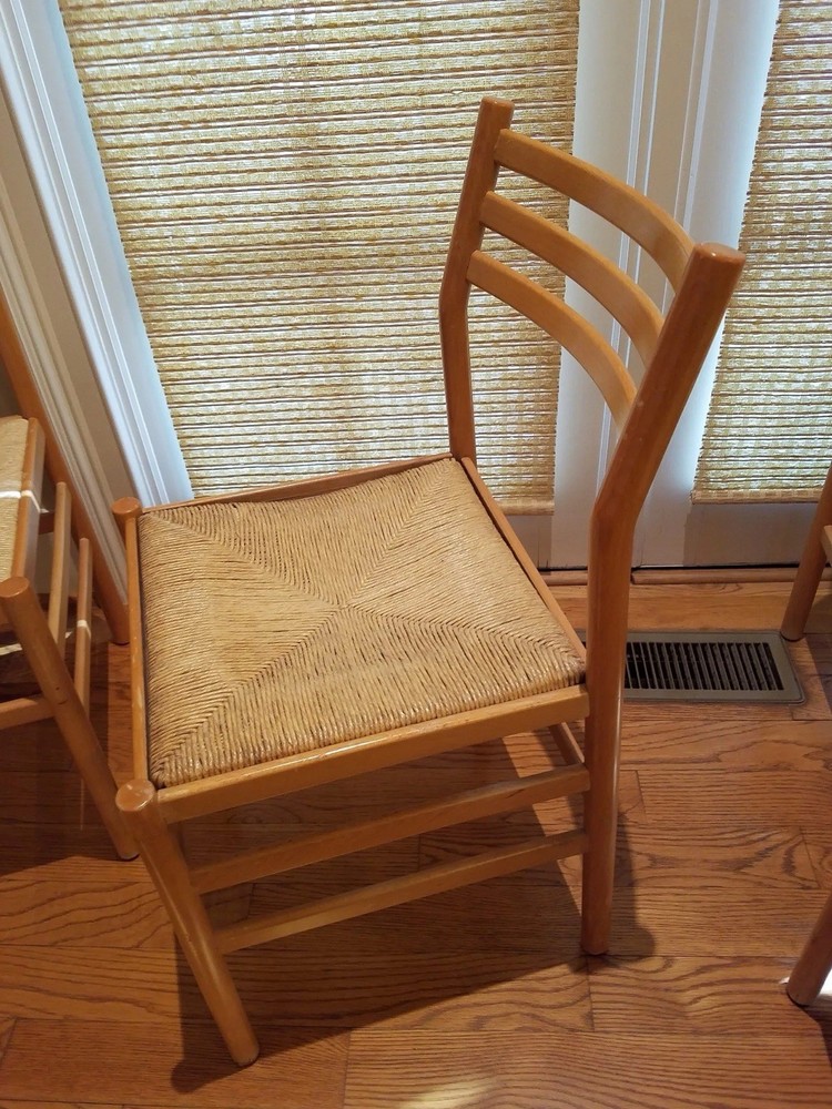 5 Mid Century Maple Chairs With Woven Rush Seats