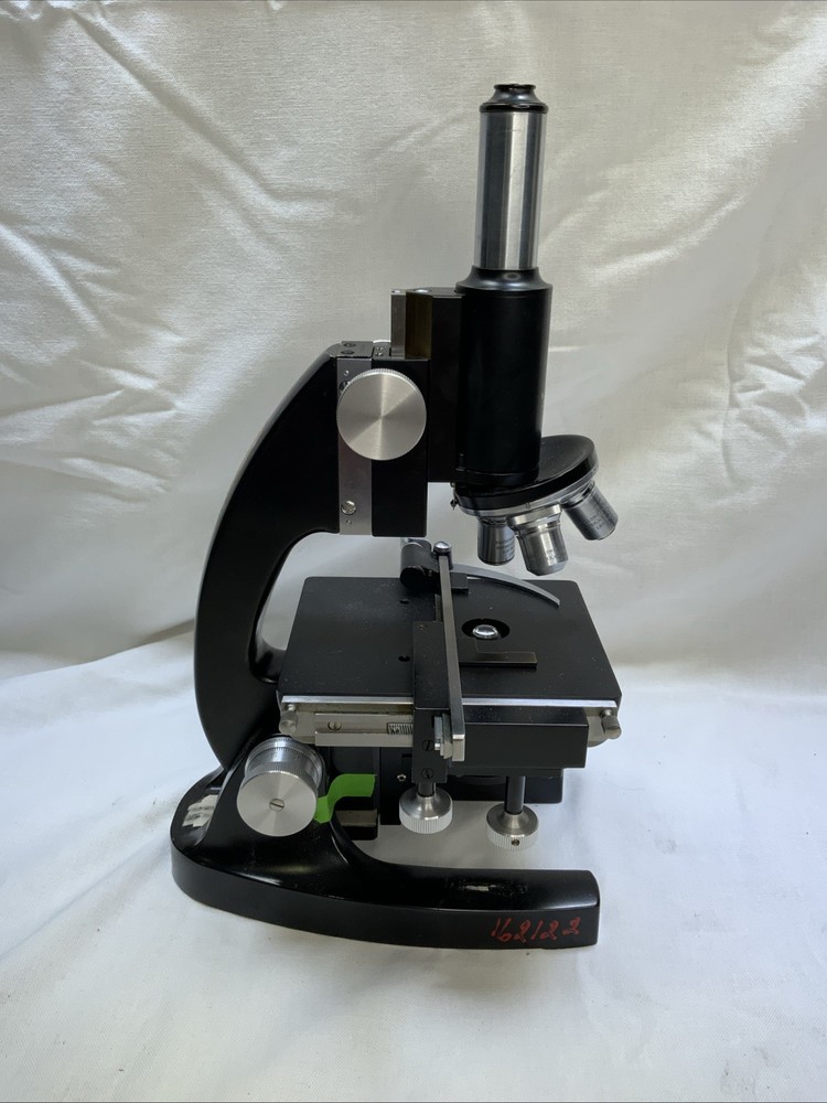 Bausch & Lomb Optical Co. Microscope