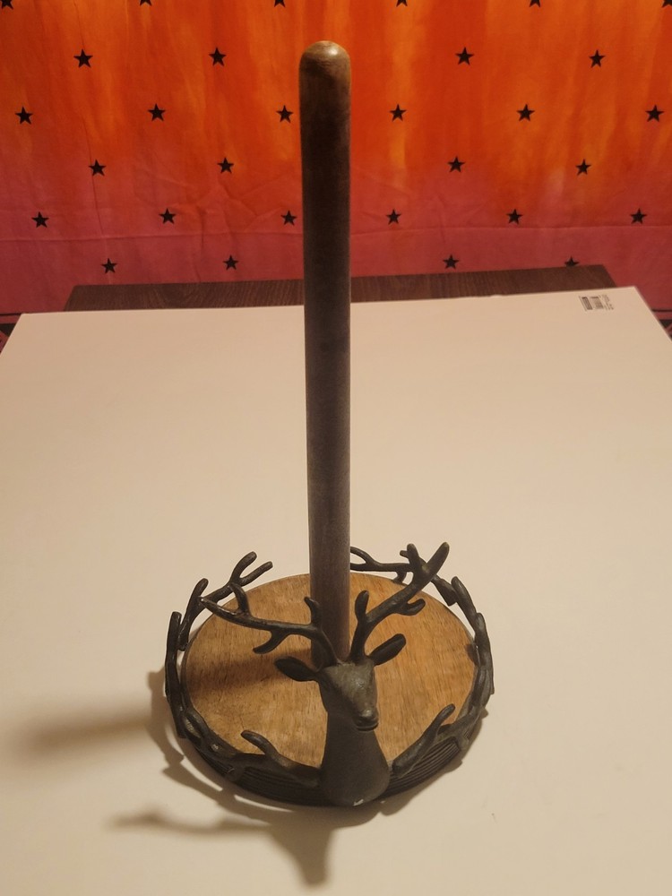 Deer Paper Towel Holder