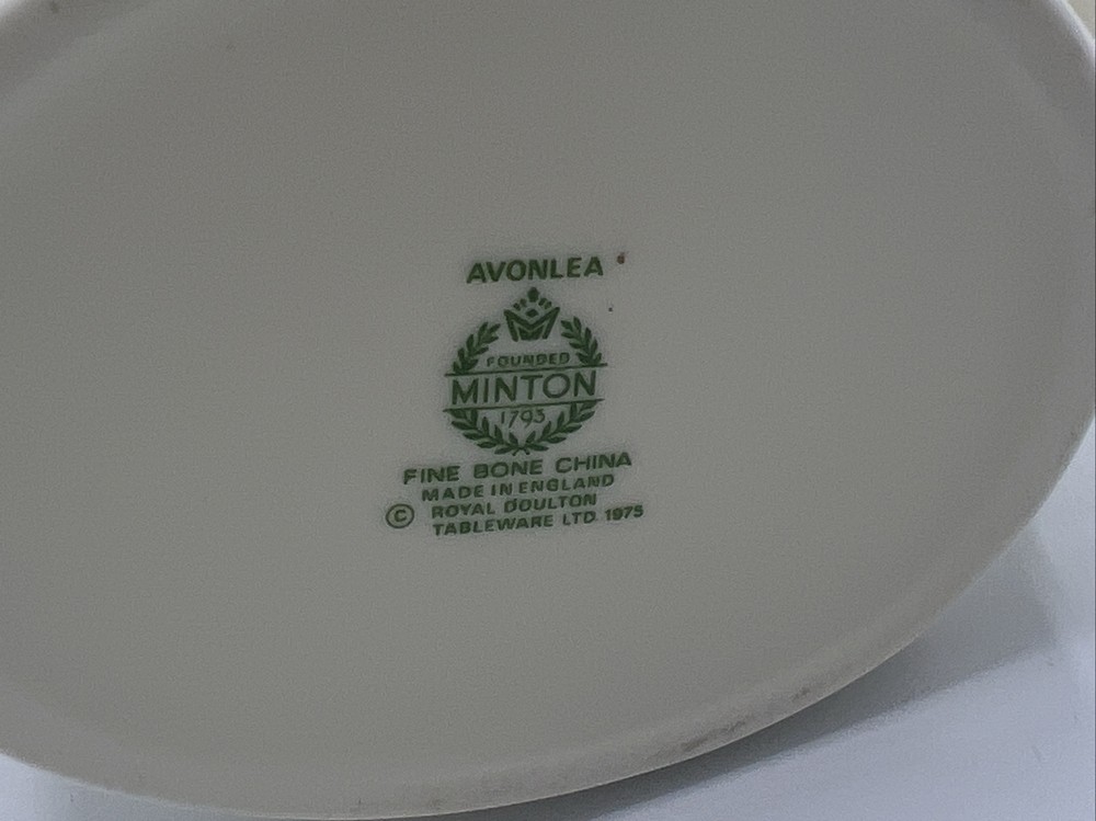 Minton Avonlea Creamer