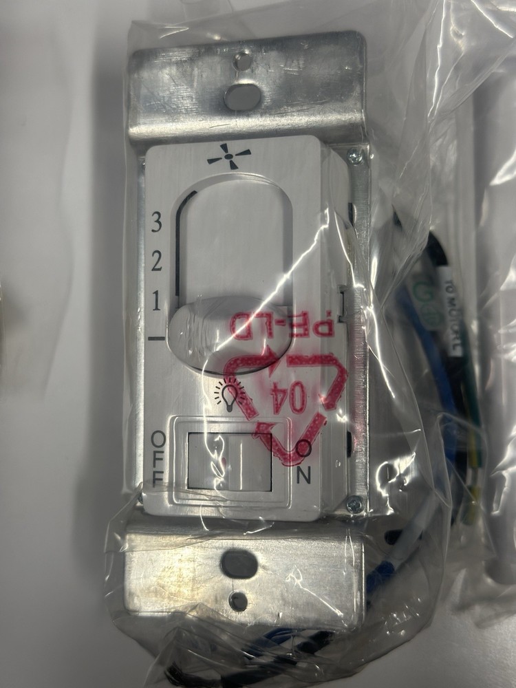 2 PACK - Wall Fan Speed Control & Light Switch Combo 3-Speed White – NEW