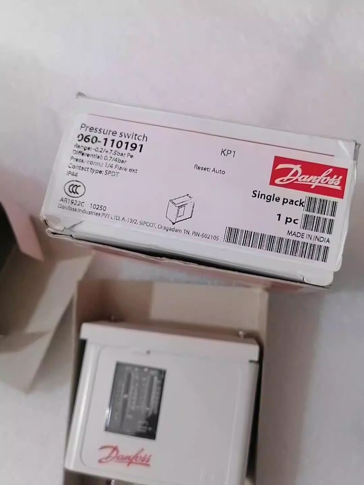 Danfoss KP1 060-110191 pressure switch
