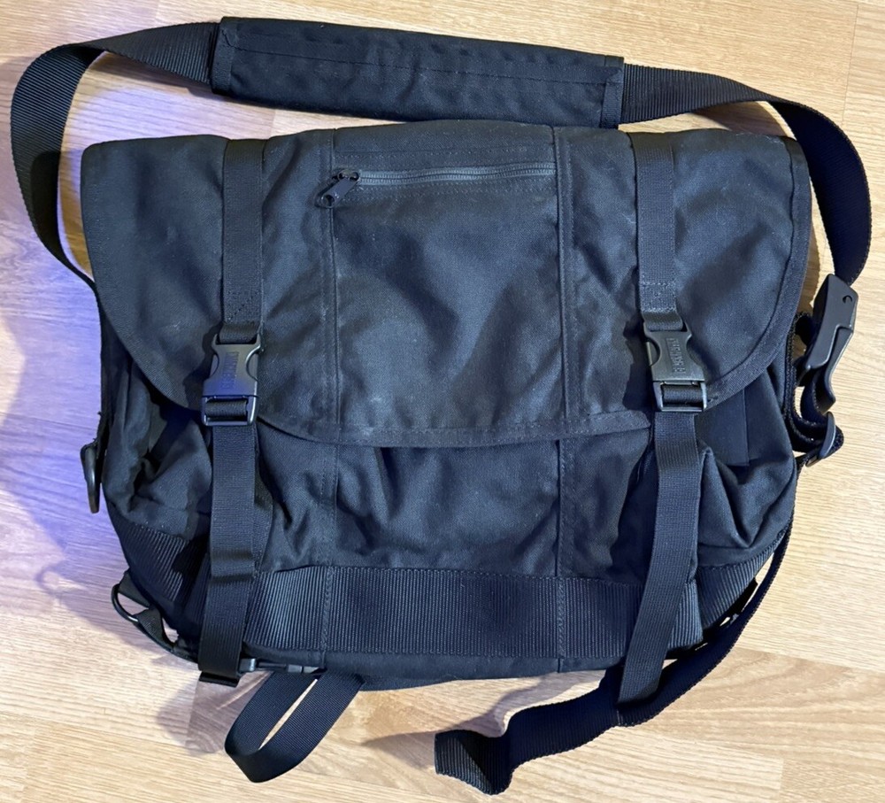 BLACKHAWK 60MB01BK Covert Carry Messenger Bag - Black