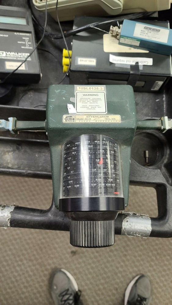 FMI Flann Microwave 20110 Variable Rotary Waveguide Attenuator 18-26.5ghz 50db