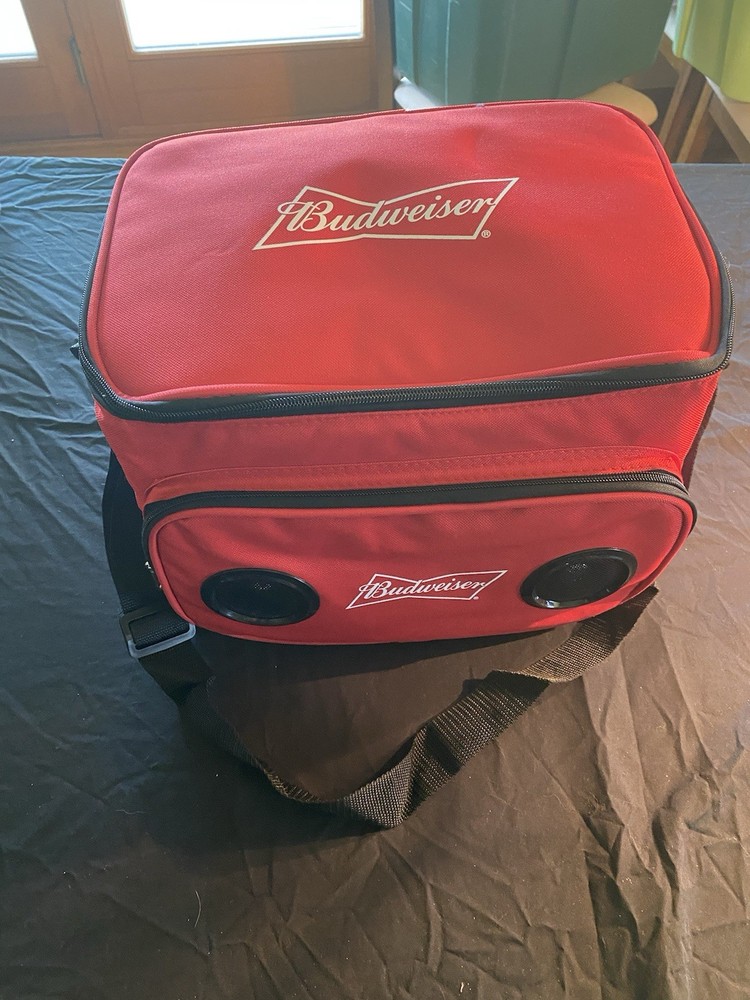BUDWEISER Insulated Cooler Bag with Bluetooth Speakers, Adjustable Strap EUC
