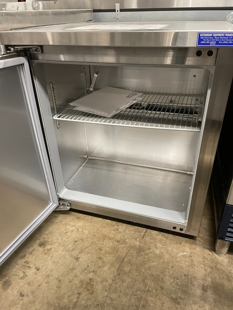 Continental SW27N – 27” Refrigerated Work Top