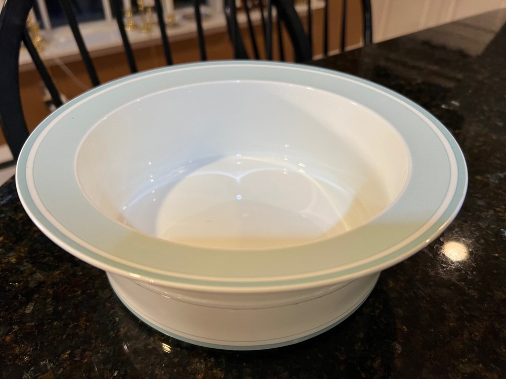 Villeroy & Boch Rondo Pattern Bone China 9" Round Vegetable Serving Bowl HTF