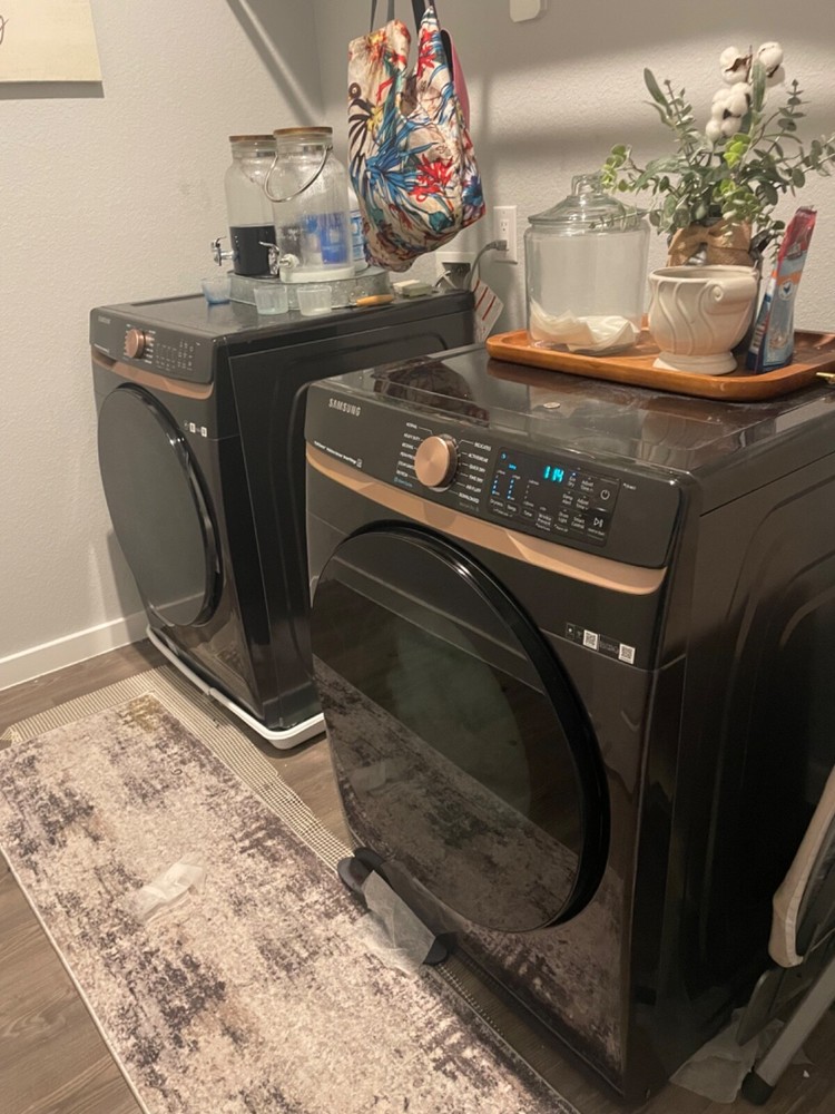 Samsung 5-cu ft High Efficiency Stackable Steam Cycle Smart Front-Load Washer