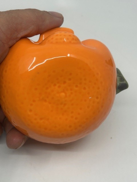 Pig Shaped Tea Storage Cermic Container Small Never Used