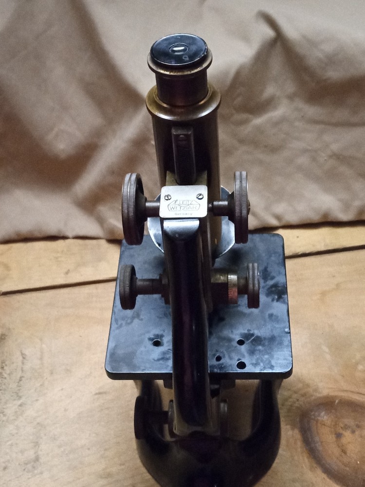 Ernst Leitz Wetzlar Antique Brass Microscope with Case+ACCESSORIES+over-stage