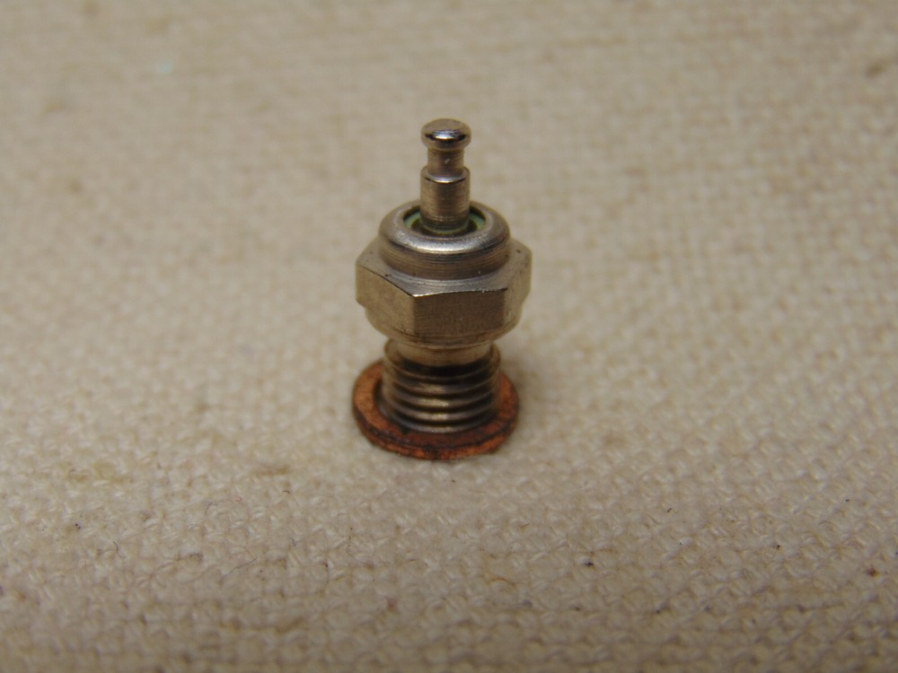 KS 2 Glow Plug rc Model Airplane Engine 1/4-32 Thread