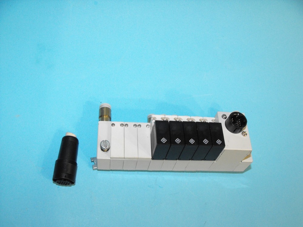 SMC VQ110.Valve Terminal.USED