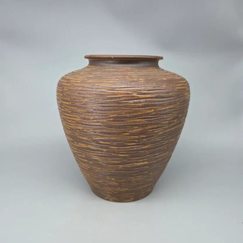 Ceramic Art Master Cheongpa Lee Eun-gu Celadon Incense Holder with Box