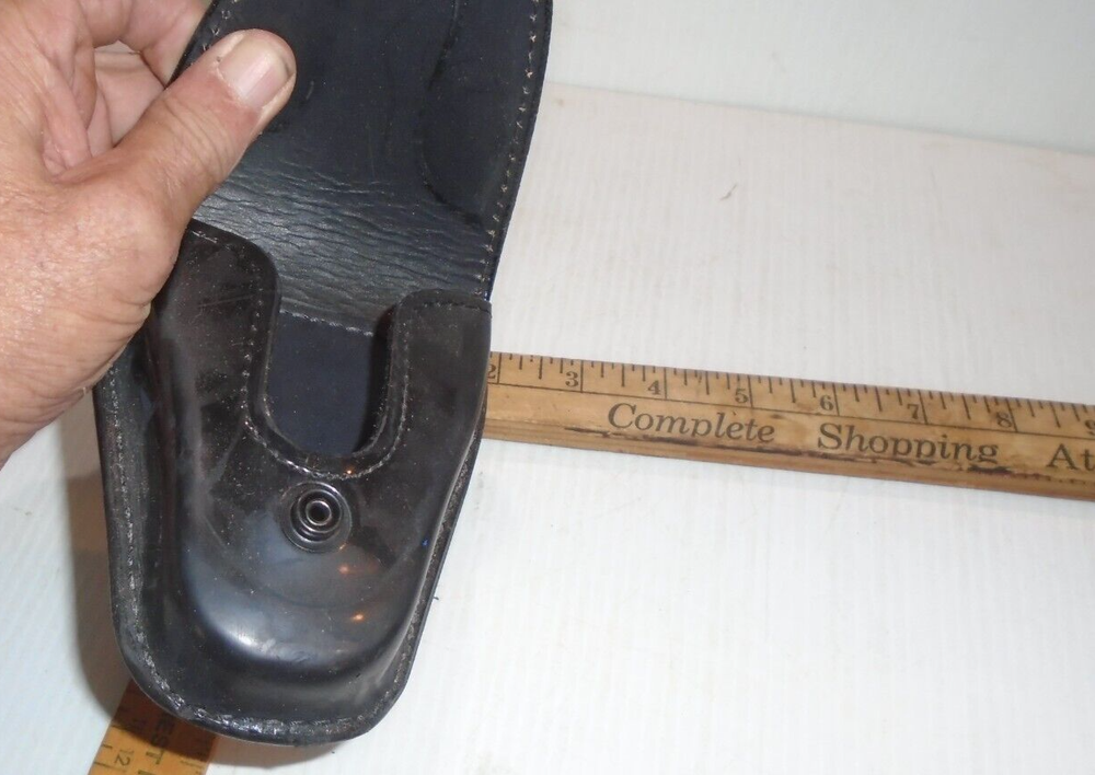 Handcuff Case by gould and goodrich h70