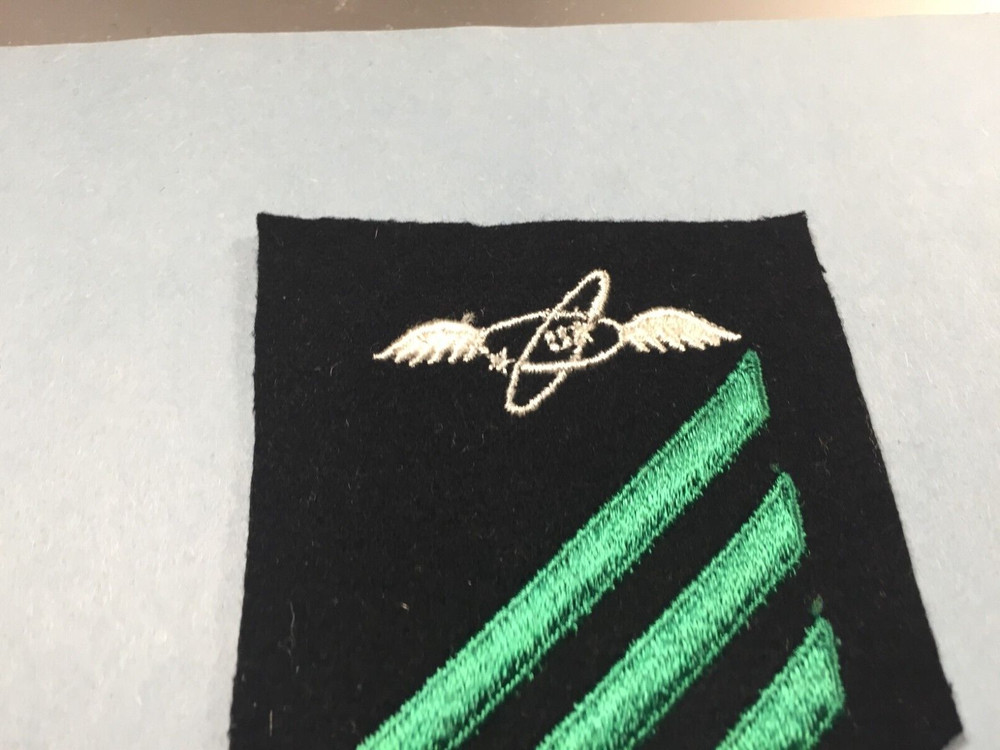 US Navy - Aviation Electronics Tech. E-3 patch on black felt