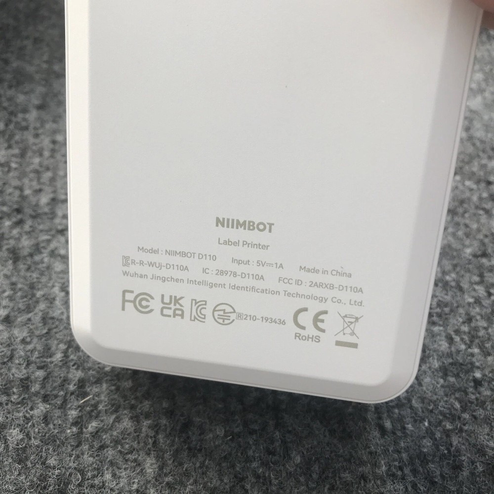 NIIMBOT D110 Label Maker Machine with Tape Small Printer Bluetooth Connection