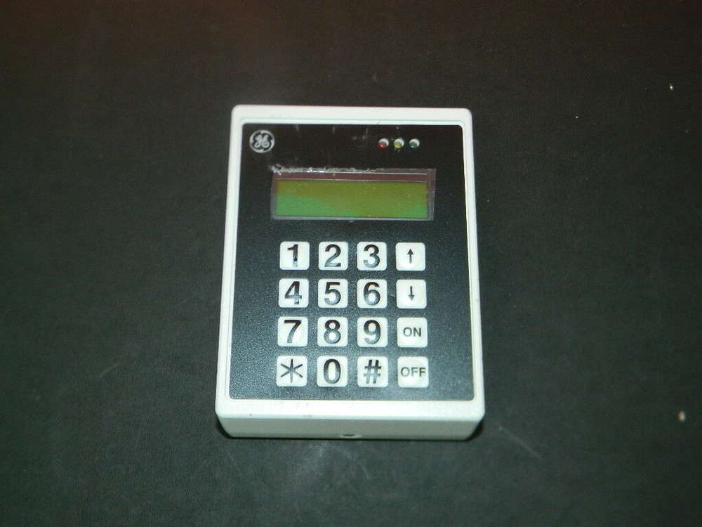 GE INTERLOGIX IKE-00RDIGW KEYPAD LCD DISPLAY UNIT/ CONTROLLER