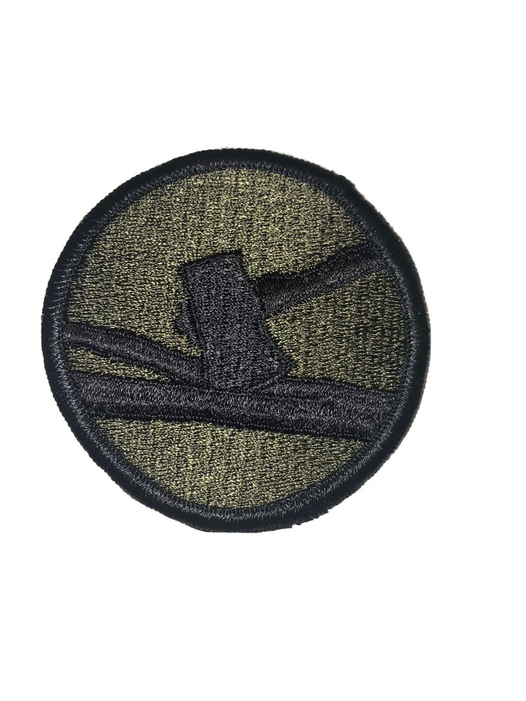 84th Training Command / Division U.S. Army Shoulder Patch Insignia