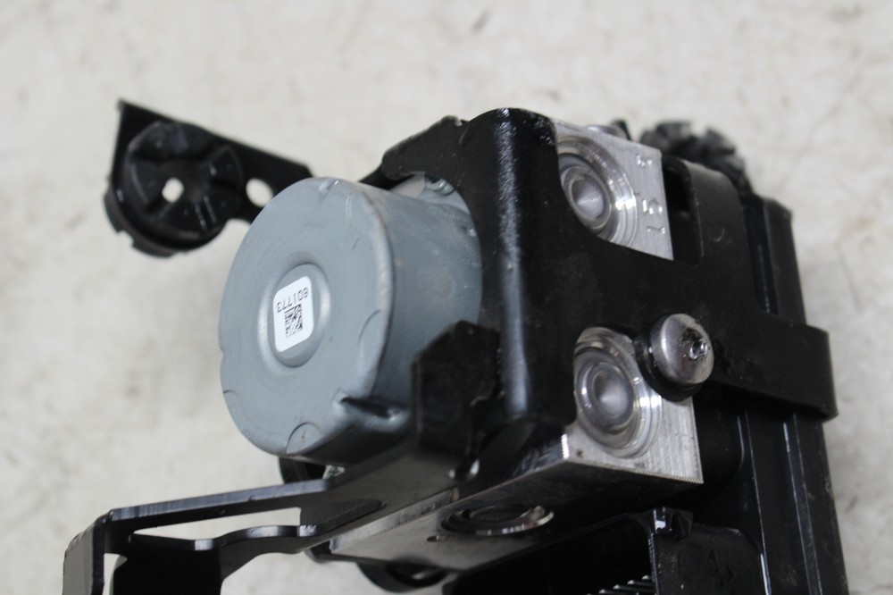2025 TRIUMPH DAYTONA 660 ABS PUMP UNIT MODULE