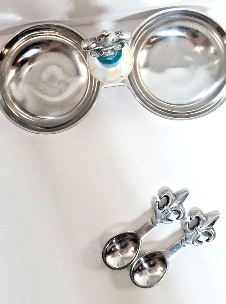 Pewter Shell Double Serving Dish Fleur-de-lis w/Spoons Snack Nuts Mints India Ma