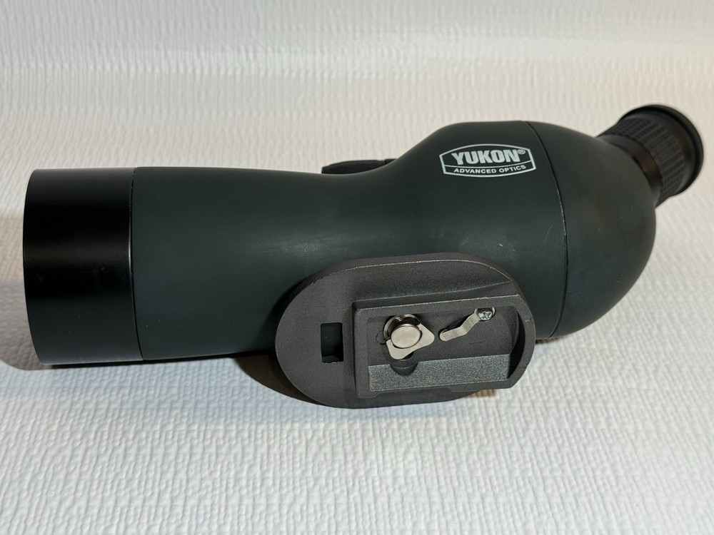 YUKON Firefall Series 12-36x50mm AE Spotting Scope - Complete - Nice