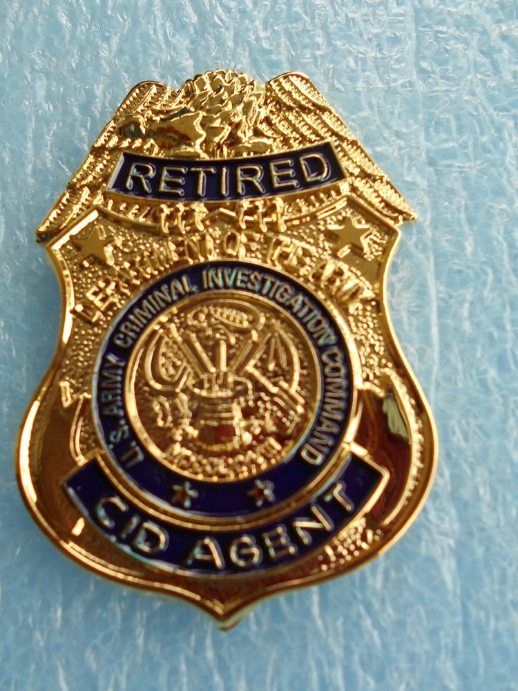 US Army COUNTERINTELLIGENCE (ACI) "RETIRED" Badge. Without pins
