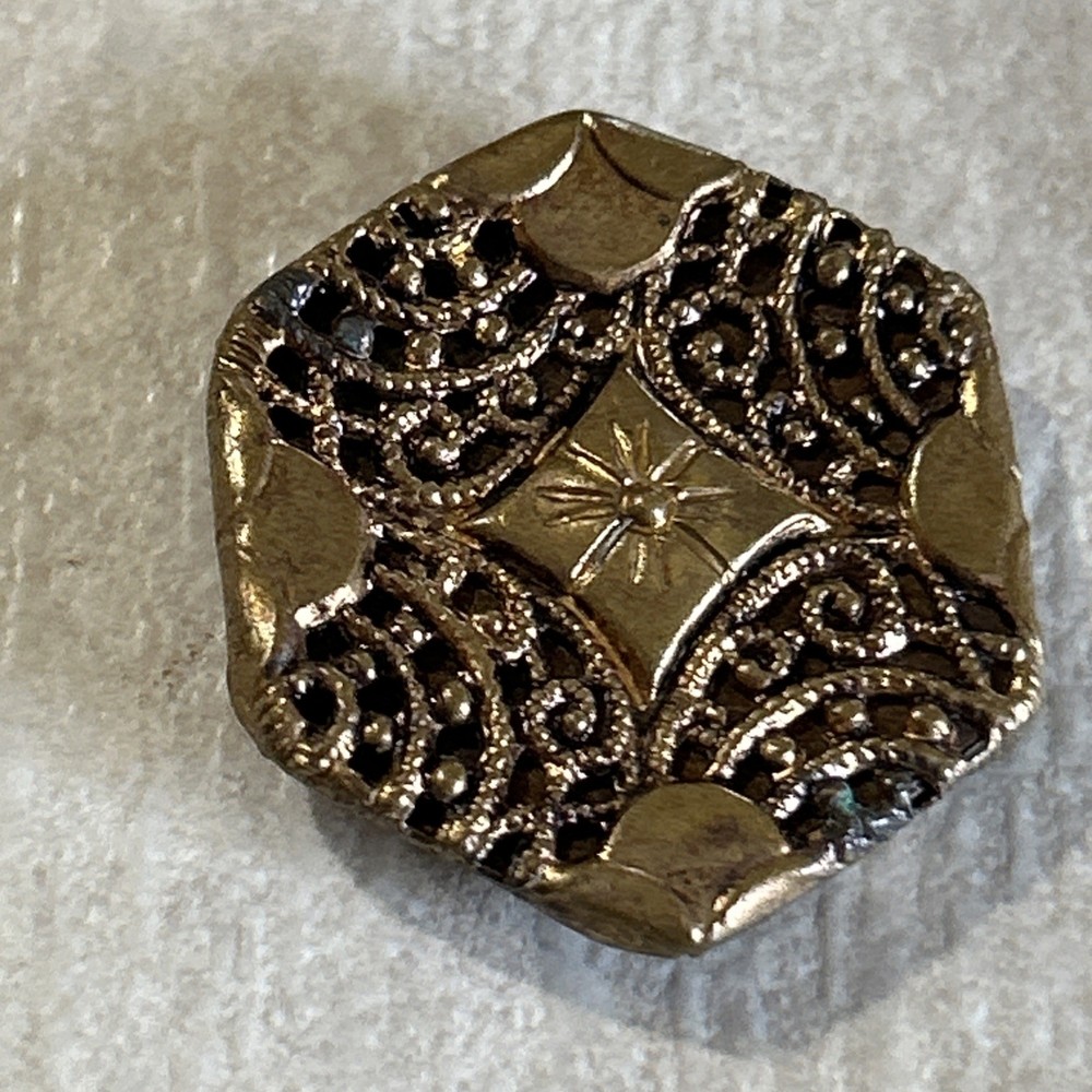 10 Antique Metal Buttons 3 Patterns
