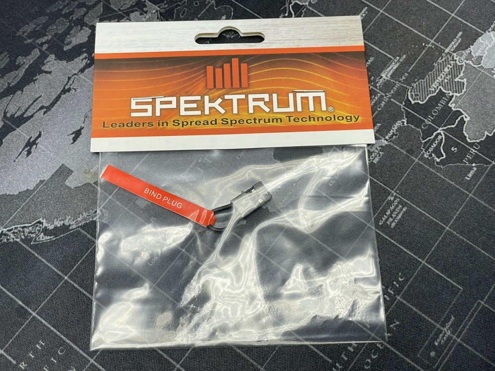Spektrum - SPM6802 Male Universal Bind Plug