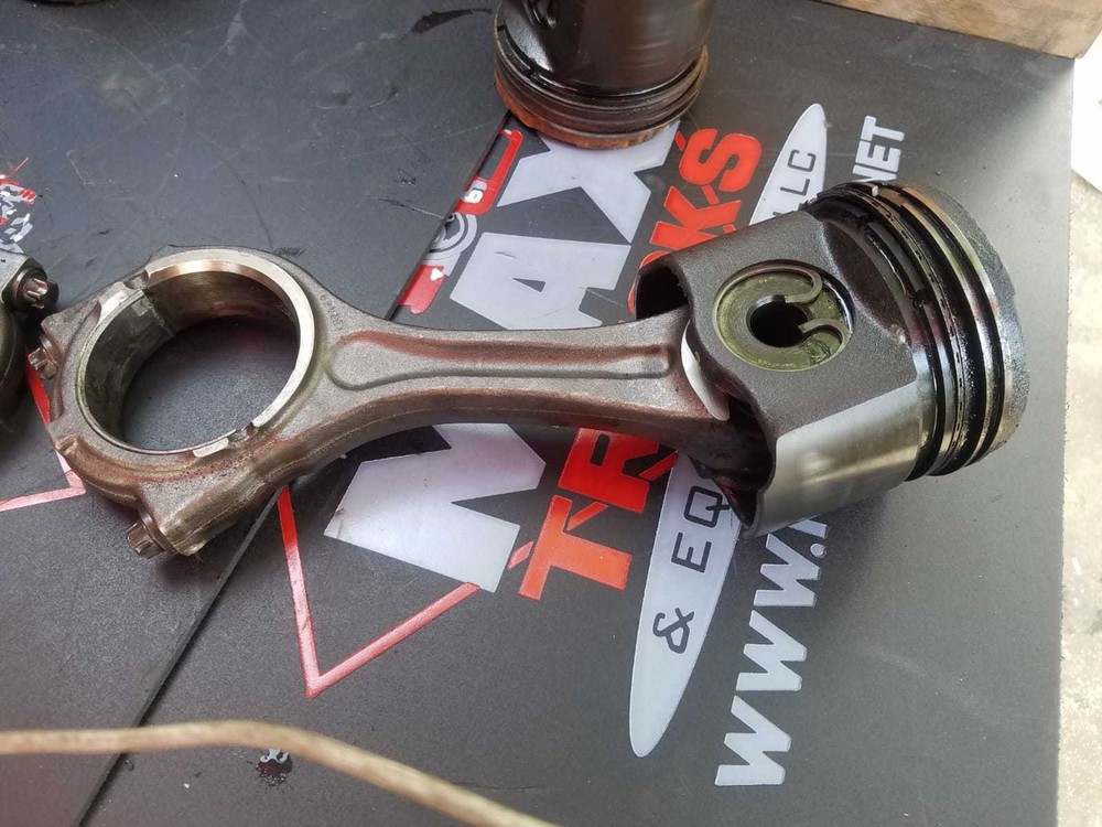 2011 MAXXFORCE 13 MODEL A475 12.4L PISTON ROD