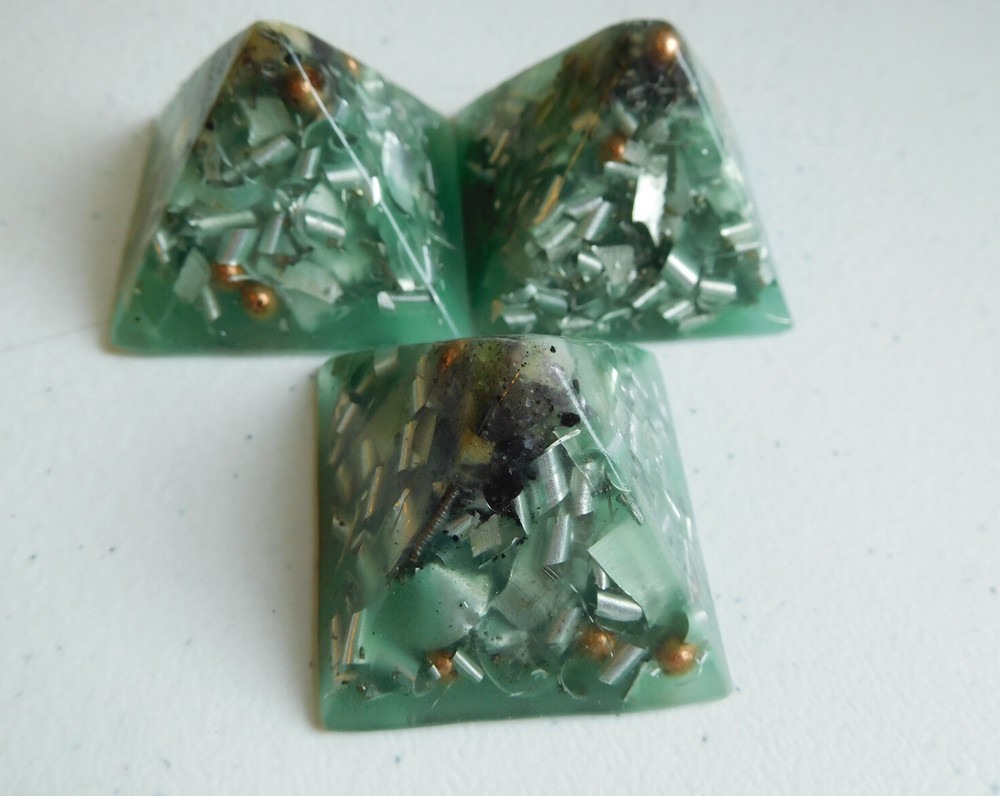 Light Green Glow Small Pyramids Positive Orgone
