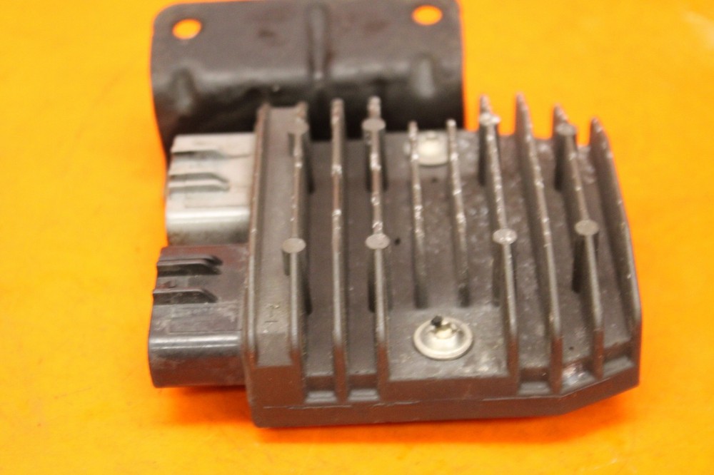 09-14 2013 BMW S1000RR OEM RECTIFIER VOLTAGE REGULATOR