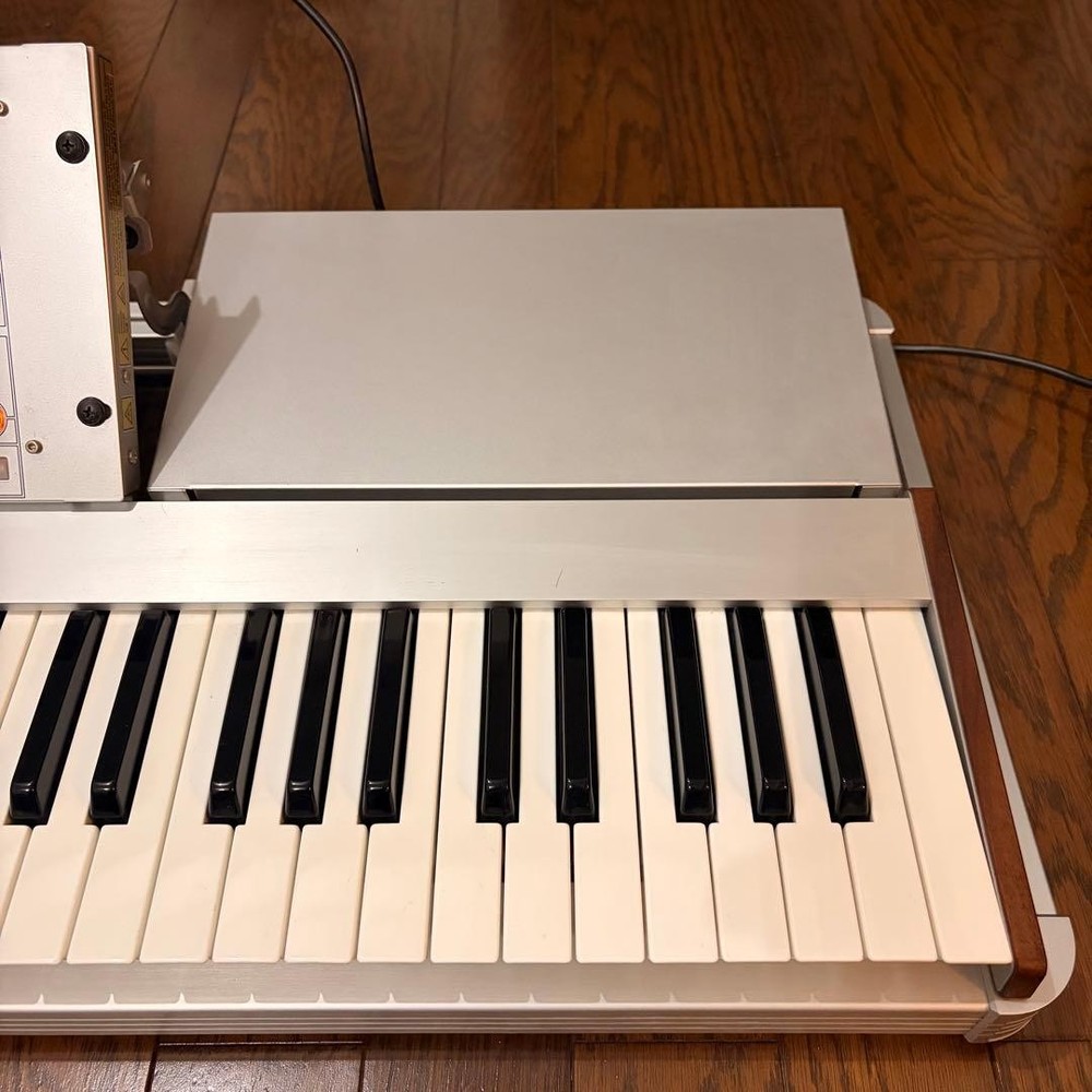 KORG RADIAS KEYBAORD Synth