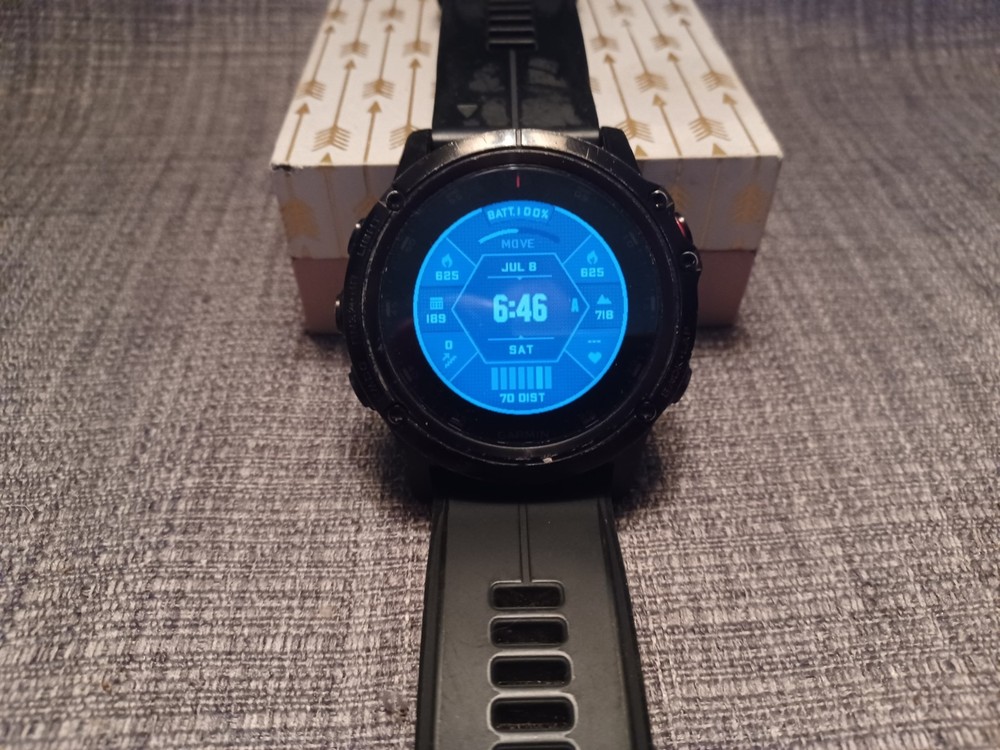 Garmin D2 Delta - GPS Pilot Smart Watch with Pulse Ox Sensor