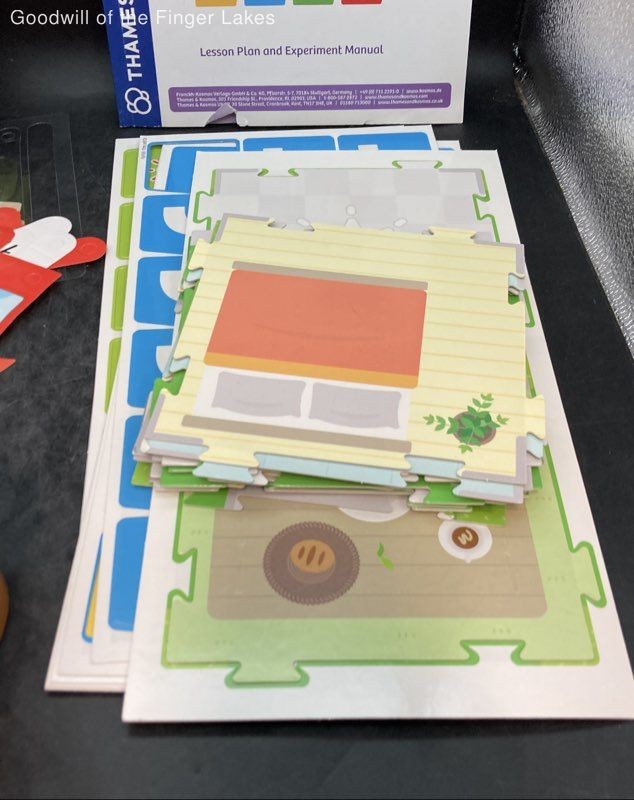 Thames Kosmos Kids First Coding and Robotics Powers ON