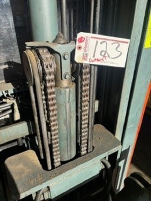 BT Prime Mover Stand Up / Reach Forklift