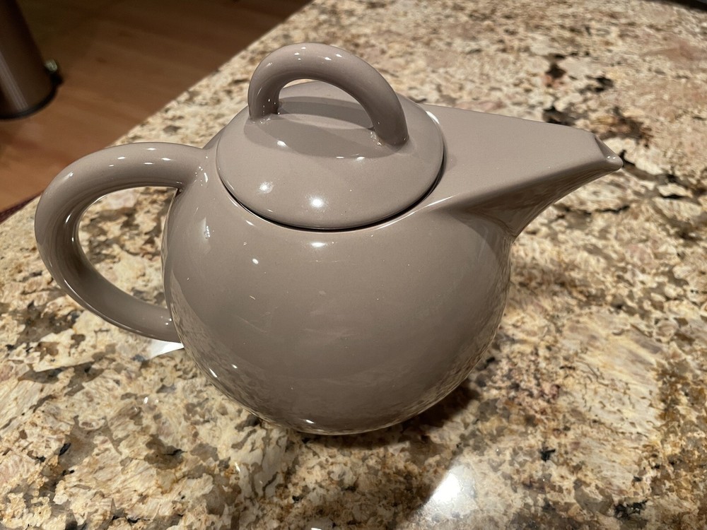 ASA Teapot with Strainer