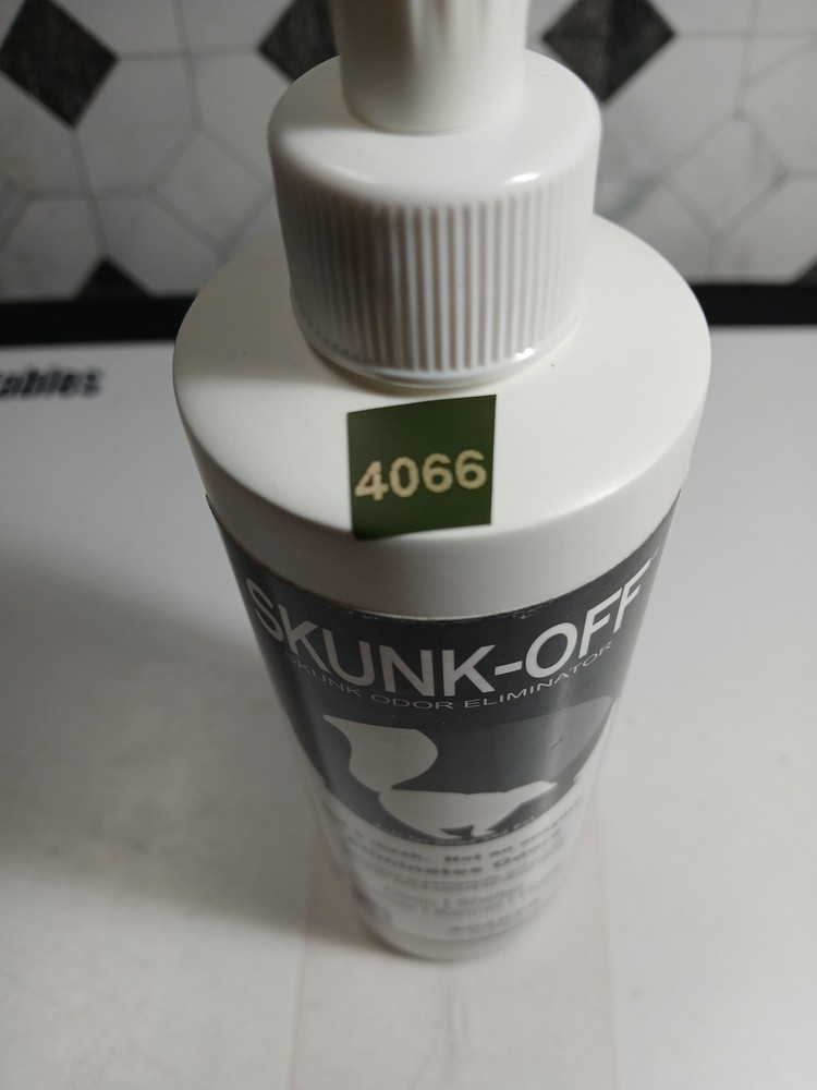 Skunk-Off, Skunk Odor Eliminator Shampoo, 8 oz