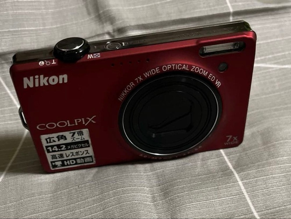 Nikon COOLPIX S6000 Compact Digital Camera Red Tested with Accessories