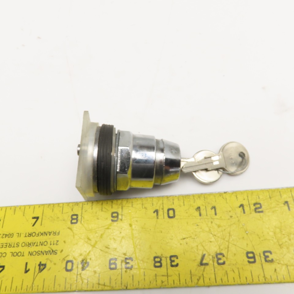 Square D 2 Position Spring Return Keyed Left/Right Selector Switch Head