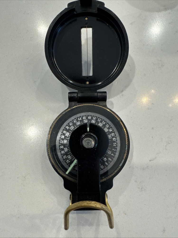 Vintage Engineer Directional Compass with box and instructions