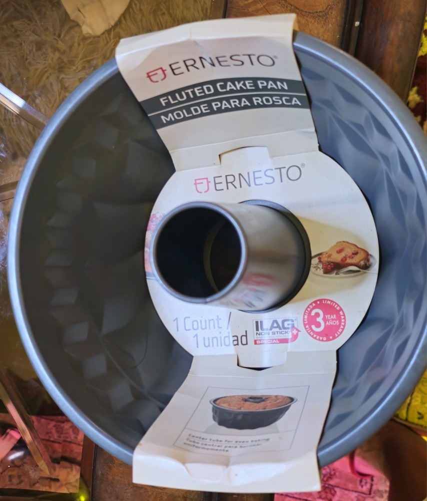 Ernesto Fluted Cake pan