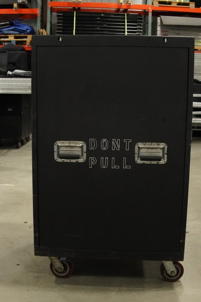 ETC Sensor Dimmer 48 Channel Light Stage Lighting Theater Rig - With Modules