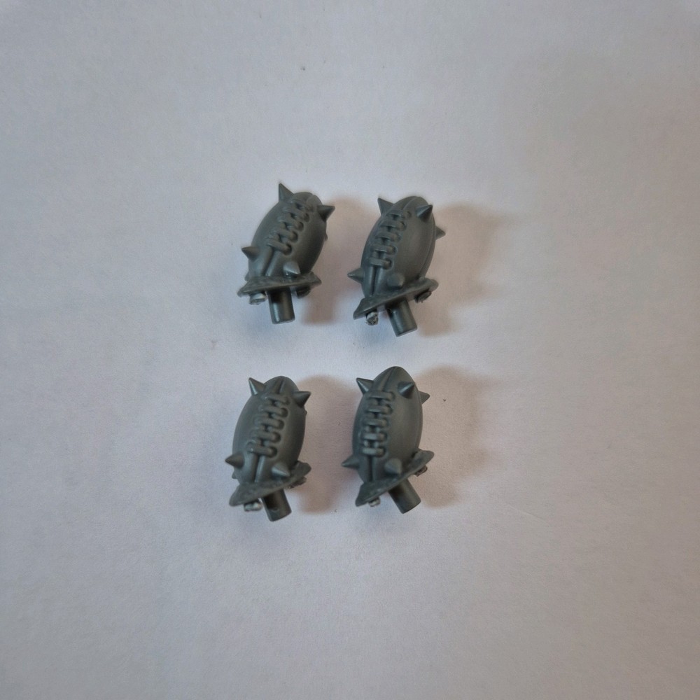 Warhammer Elves bits Blood Bowl Balls x 4