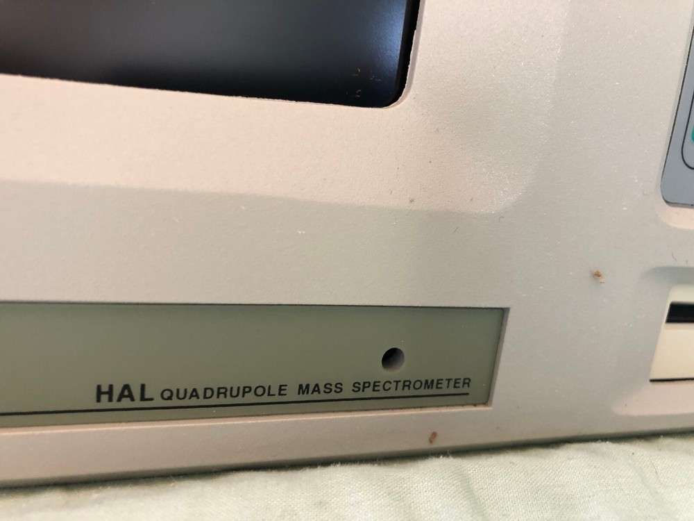 Hiden Residual Gas Analyzer Controller, Model HAL Quadrapole Mass Spectrometer