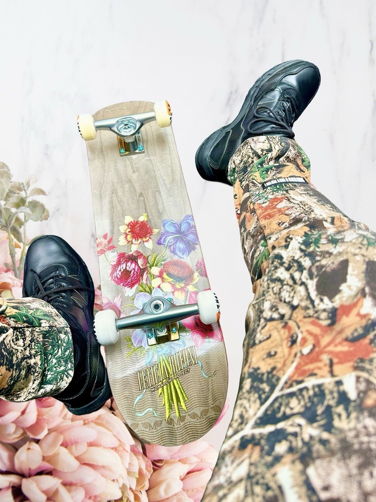 Monarch Project Leticia Bufoni Complete Skateboard Multicolor Art Theme