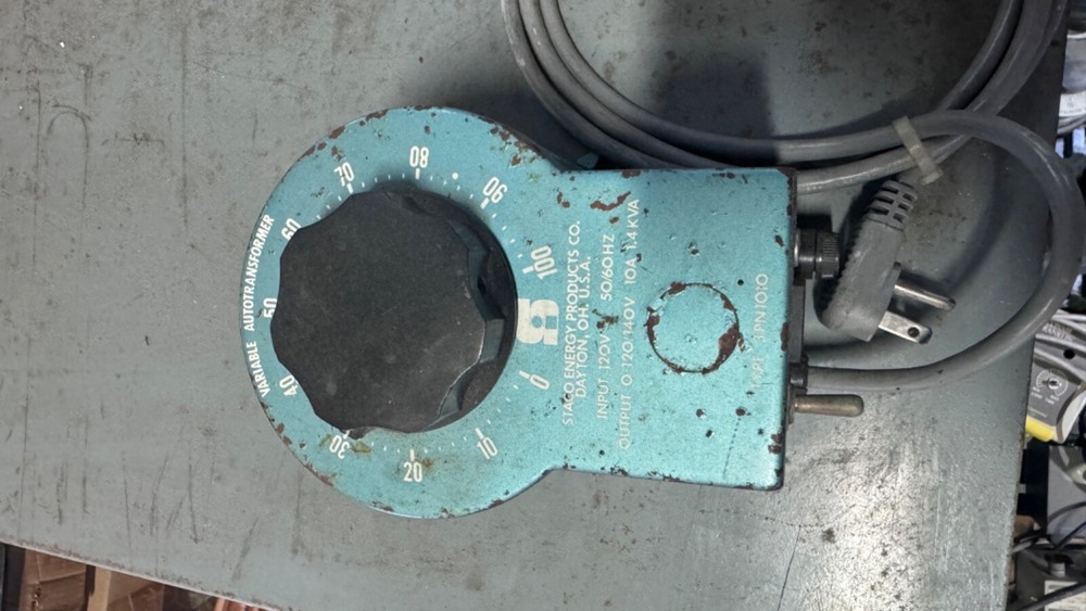 Staco Energy Products Co. 3PN1010 Variable Autotransformer.