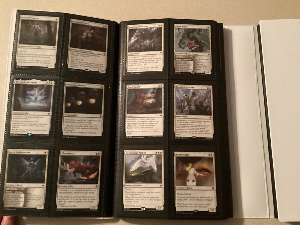 MTG THRONE OF ELDRAINE NEAR COMPLETE BASE SET W/BINDER READ