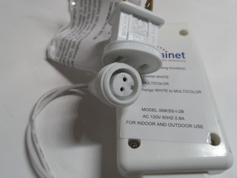 Sylvania Illuminet Christmas Light Controller (SNKSS-I-2B) White