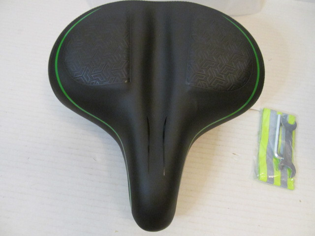 GBTYOOH Oversized Bicycle Saddle Seat with Memory Foam Padding