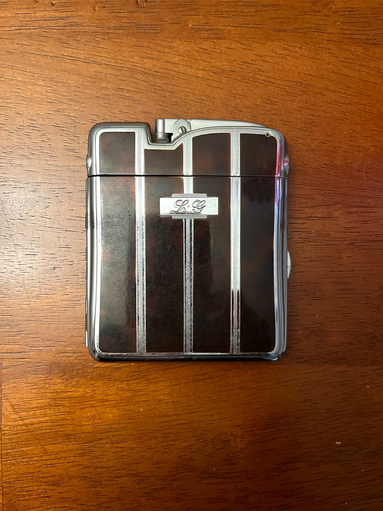 Vintage Ronson Ten-a-Case Cigarette Lighter